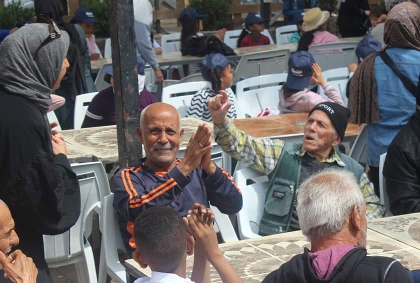 اطبخ و هات و لم البسمات