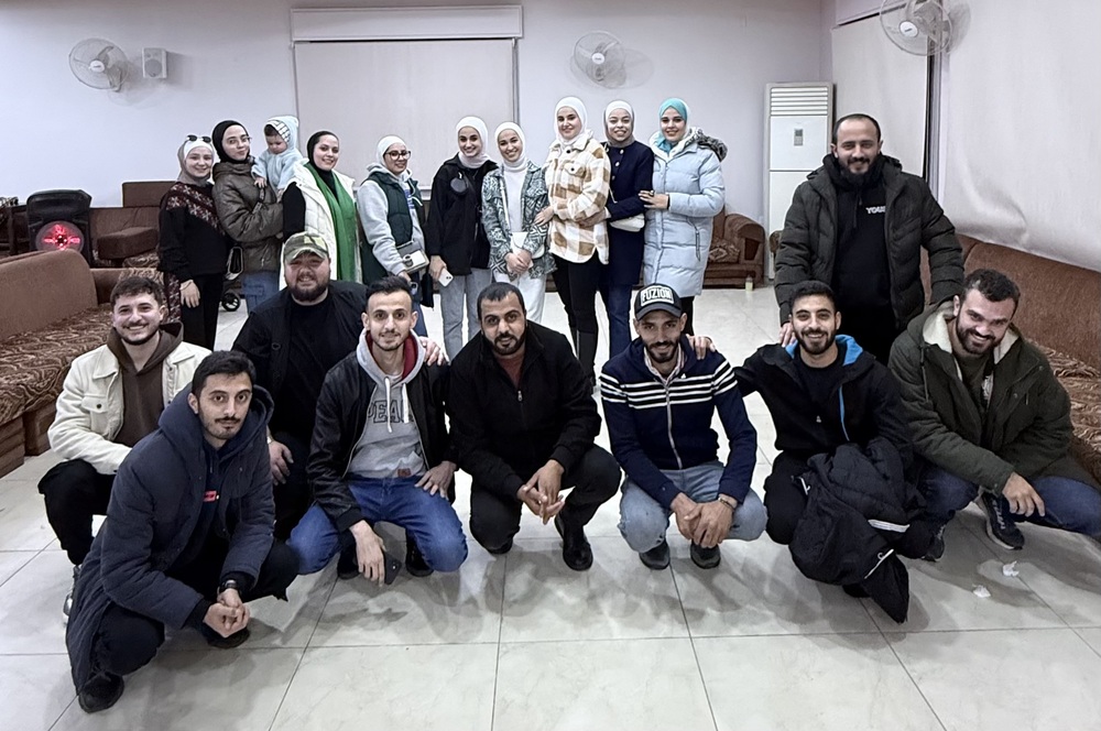 تحدي وفرح